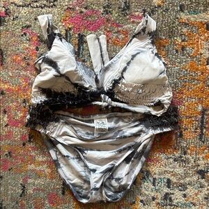 Lucky Brand Gray Tie-Dye Bikini size medium VGUC
